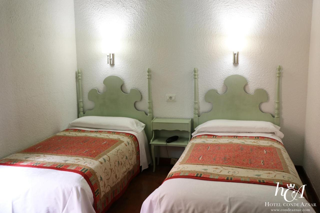 Conde Aznar Otel Jaca Dış mekan fotoğraf