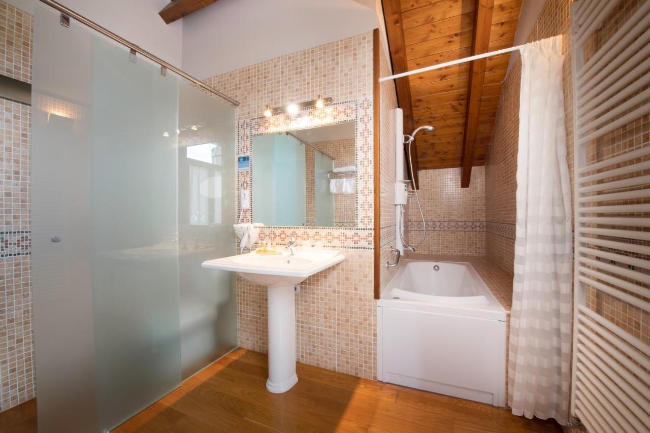 Conde Aznar Otel Jaca Dış mekan fotoğraf