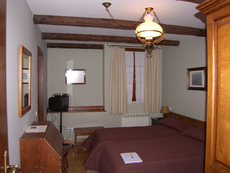 Conde Aznar Otel Jaca Dış mekan fotoğraf
